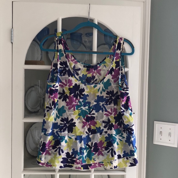 GAP Tops - Gap Women’s Tank Top